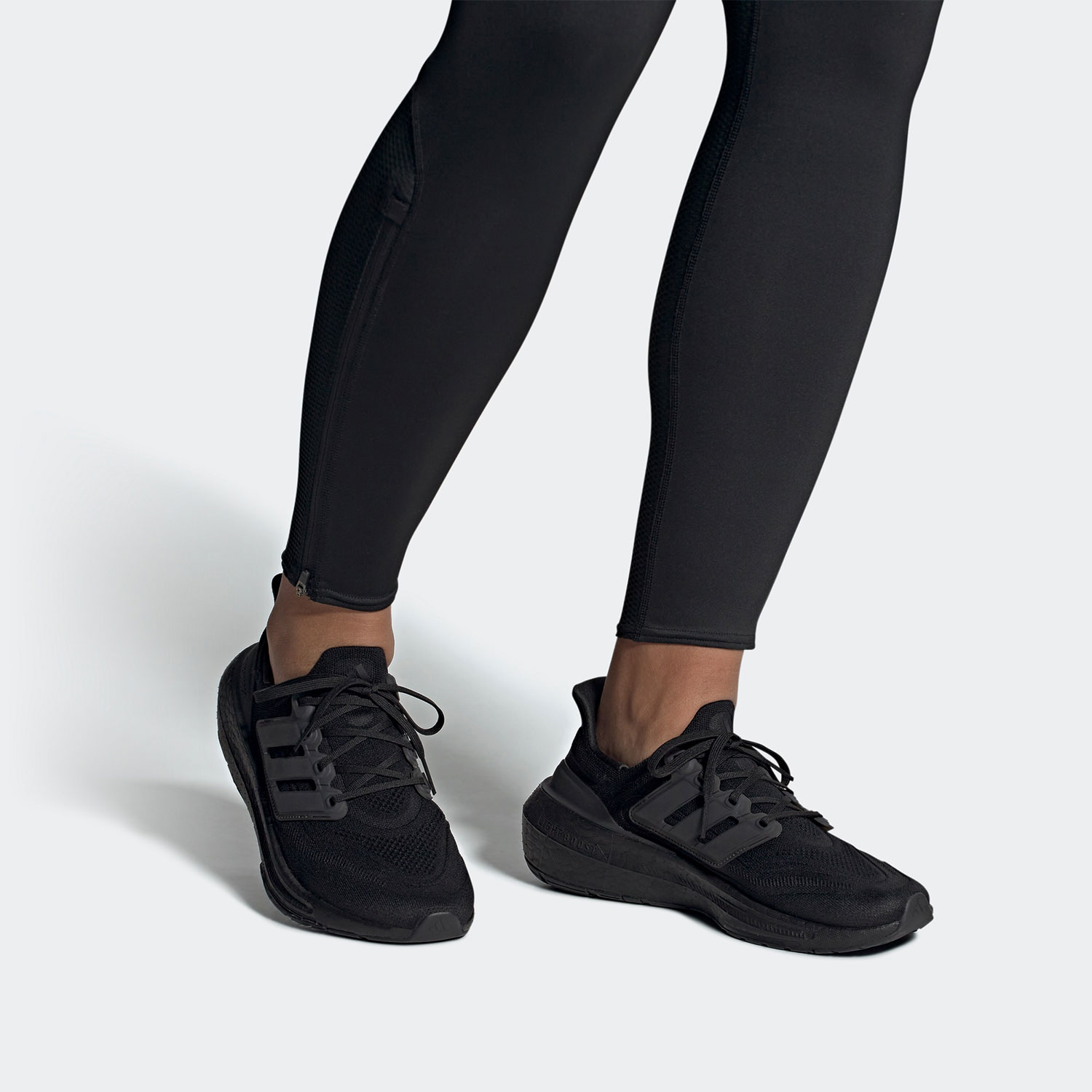 Adidas Authentic Ultraboost Li - Adidas Shoes Ultraboost Light ulasan dan harga